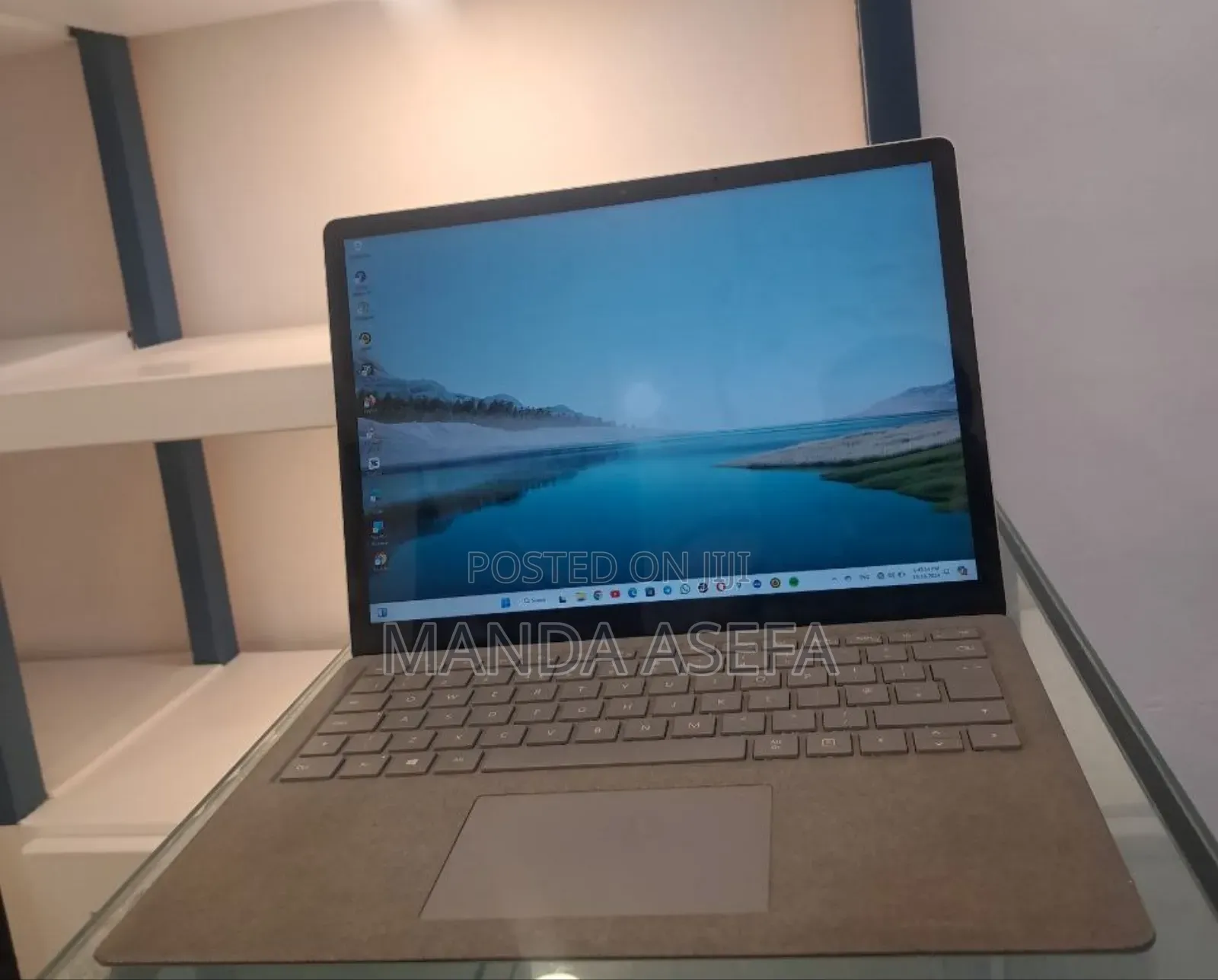 New Laptop Microsoft Surface 16GB Intel Core I7 SSD 512GB