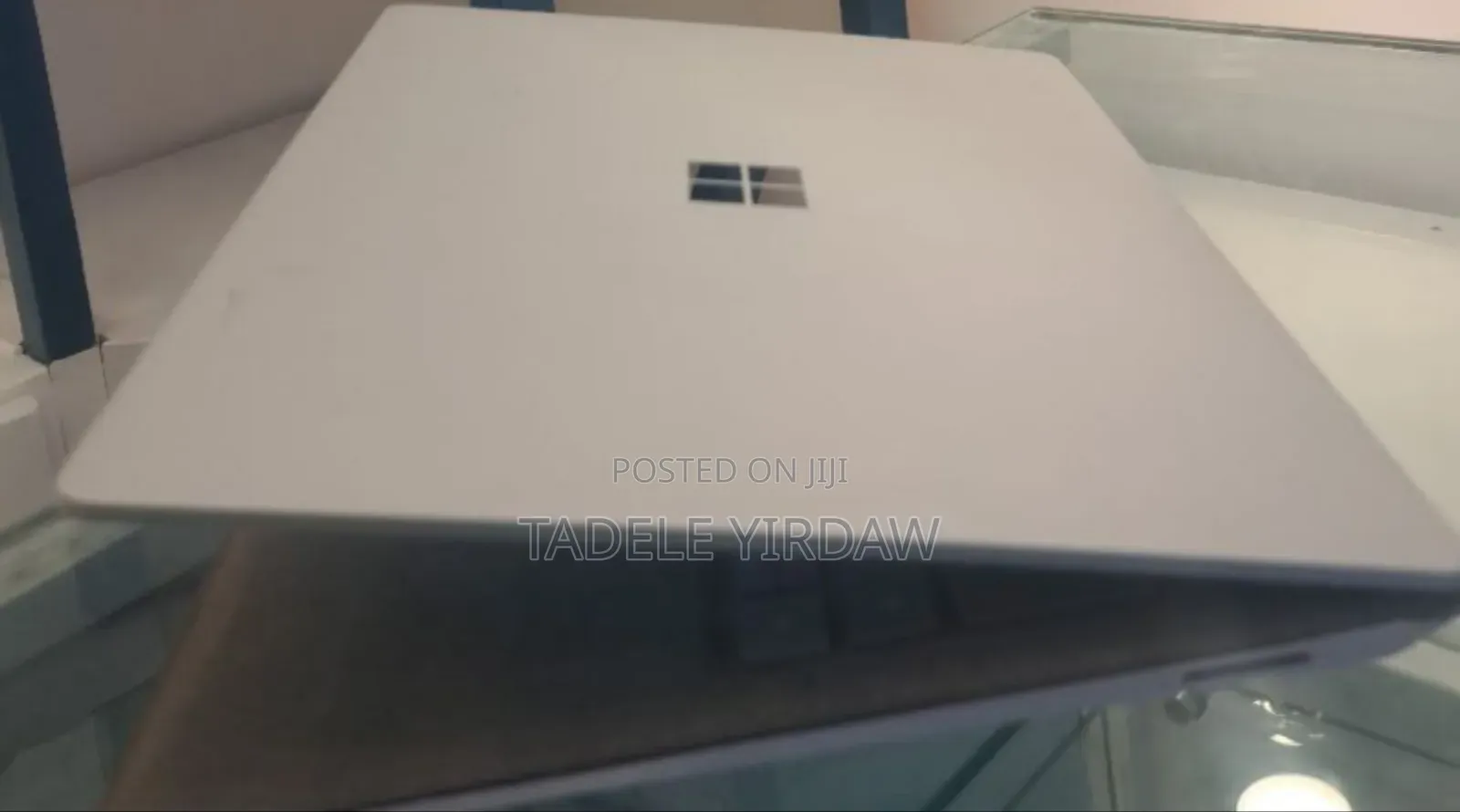 New Laptop Microsoft Surface 16GB Intel Core I7 SSD 512GB