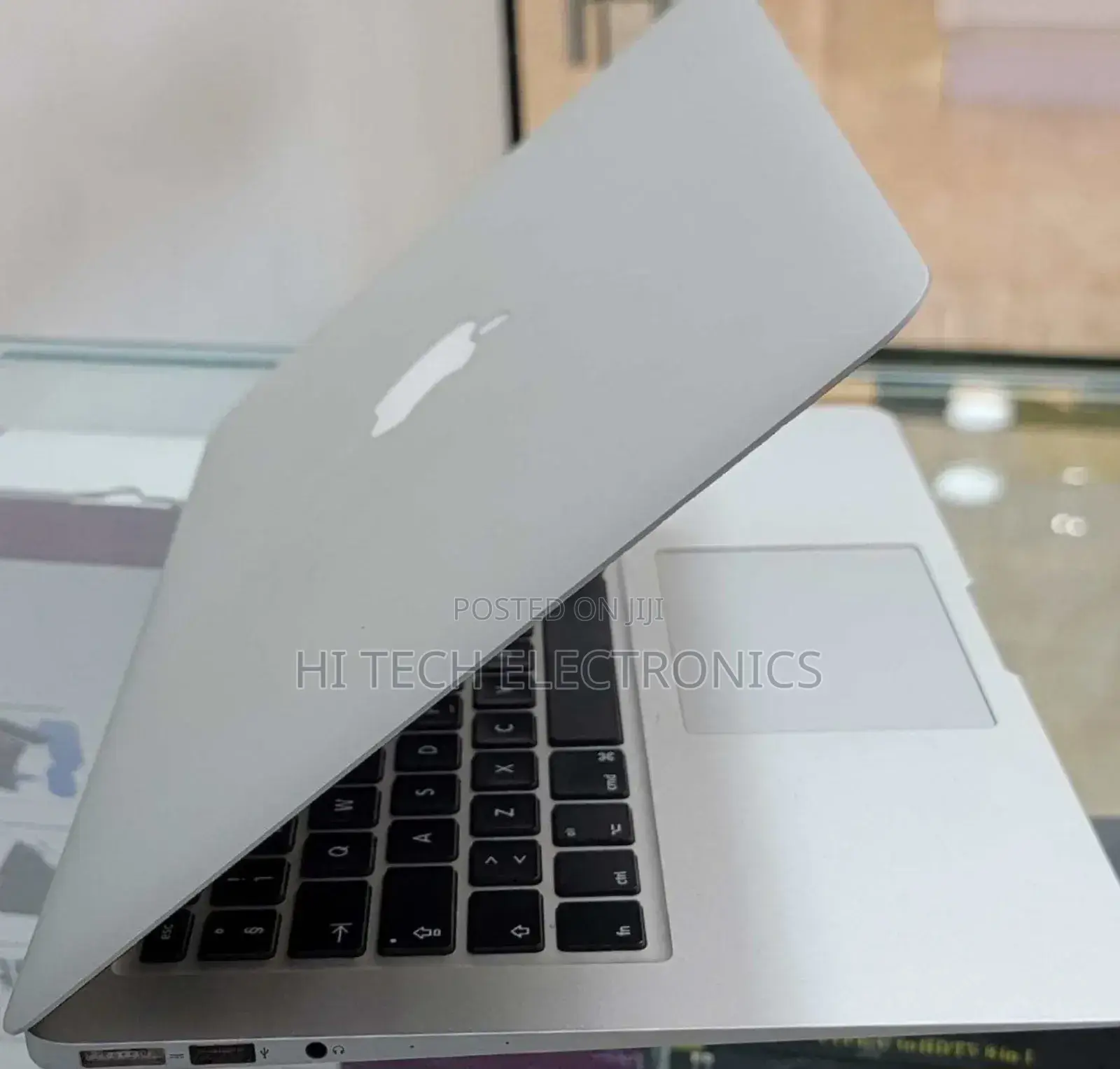 Laptop Apple MacBook 2015 8GB Intel Core I5 SSD 128GB