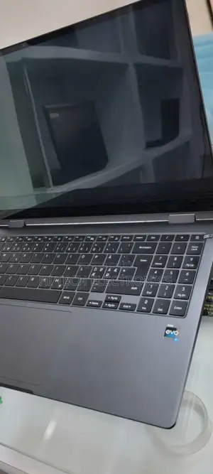 New Laptop Samsung Chromebook 3 11 16GB Intel Core I7 SSD 1T