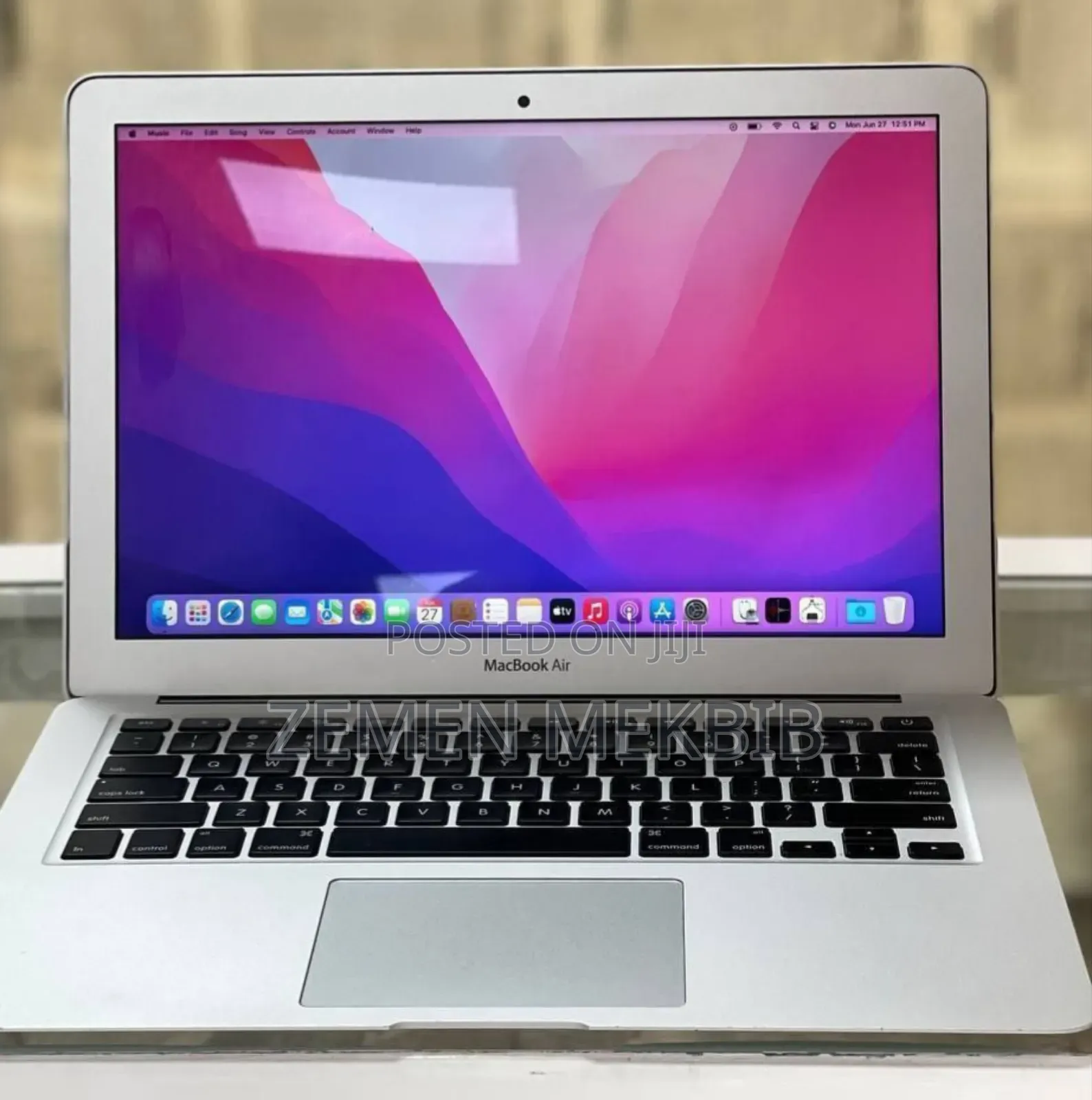 New Laptop Apple MacBook Air 2015 4GB Intel Core I5 SSD 128GB