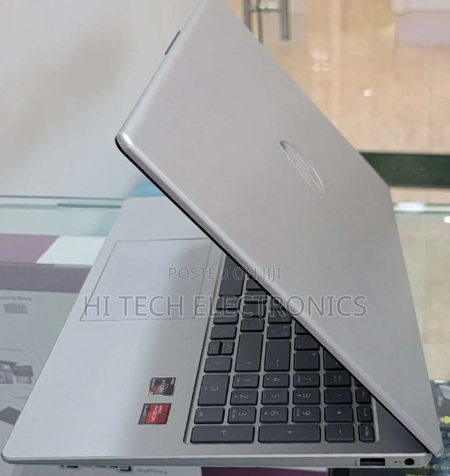 New Laptop HP Stream Notebook 8GB AMD Ryzen 5 SSD 512GB