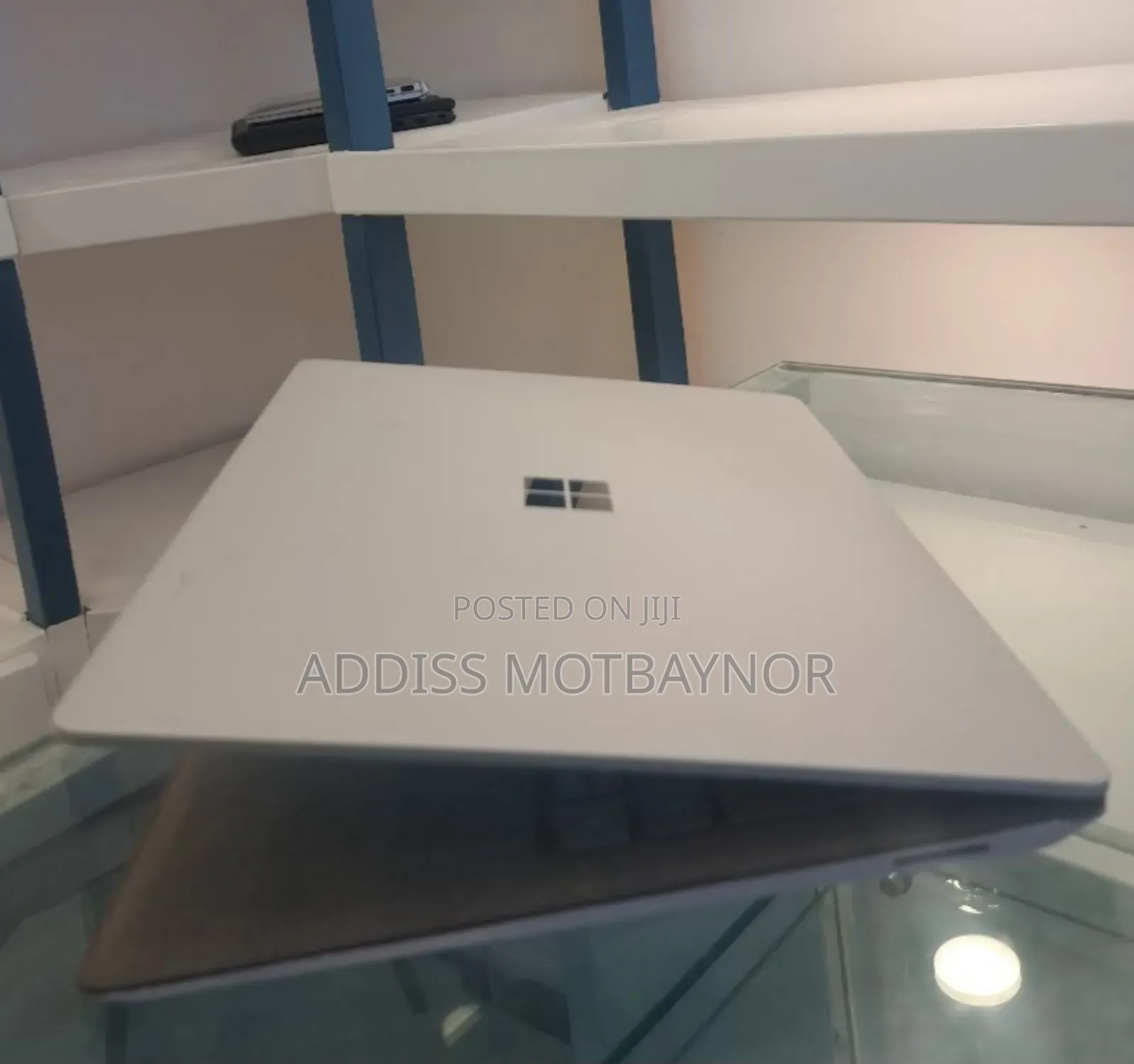 New Laptop HP 14-Dq1025cl 8GB Intel Core I7 SSD 256GB