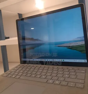 New Laptop Microsoft Surface 16GB Intel Core I7 SSD 512GB