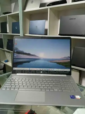New Laptop HP Stream Notebook 8GB Intel Core I7 SSD 512GB