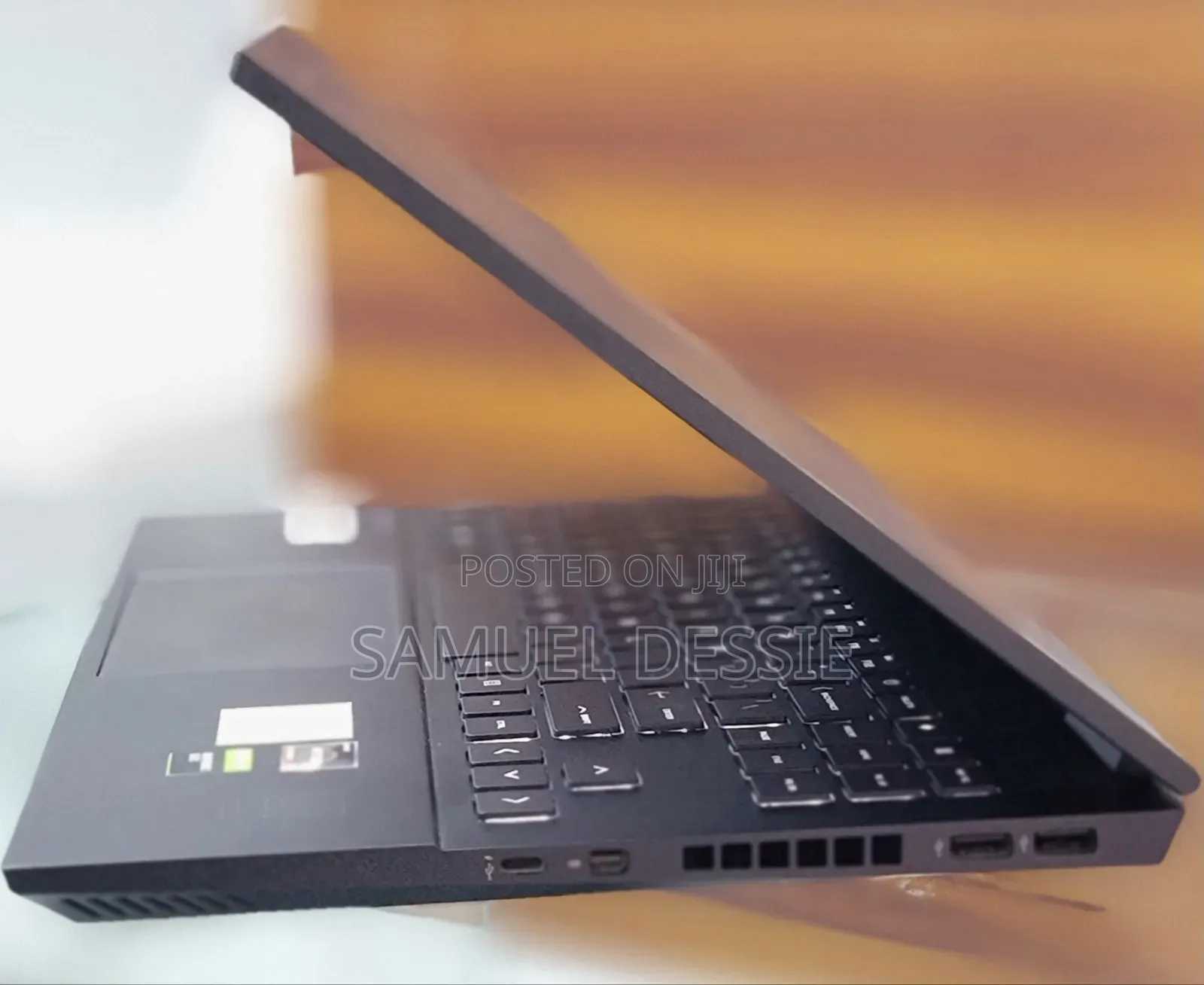 New Laptop HP Omen 15 8GB AMD Ryzen 5 SSD 512GB