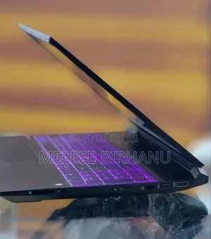 New Laptop HP Pavilion 15 8GB AMD Ryzen 7 SSD 512GB