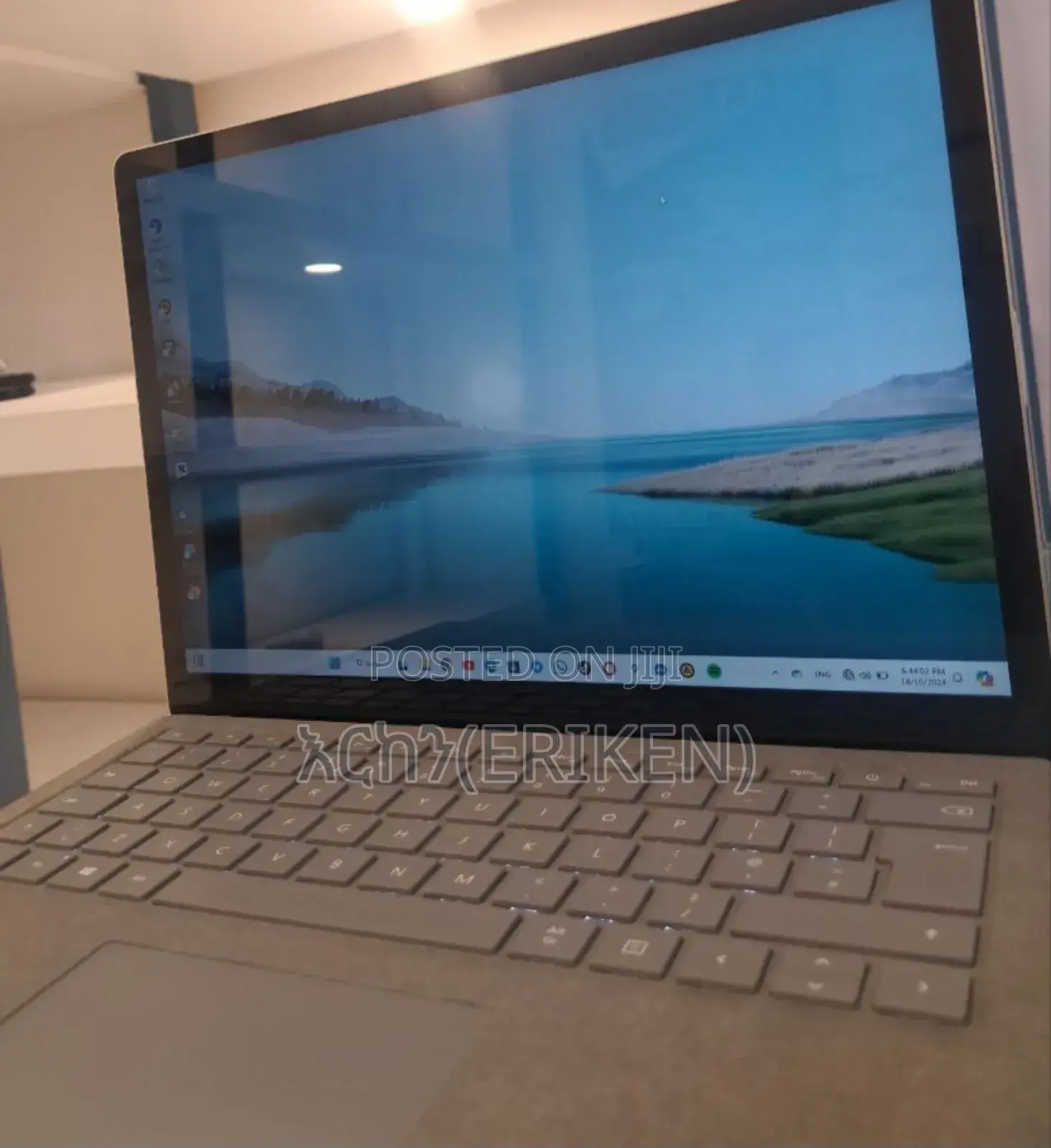 New Laptop Microsoft Surface 16GB Intel Core I7 SSD 512GB