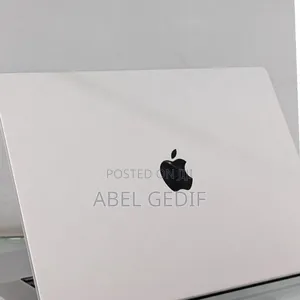 Photo - New Laptop Apple MacBook Pro 2021 M1 16GB Apple M1 Pro SSD 1T