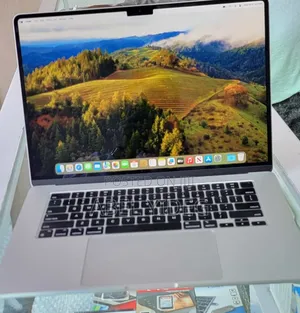 New Laptop Apple MacBook Air 2023 M2 8GB Apple M2 SSD 256GB