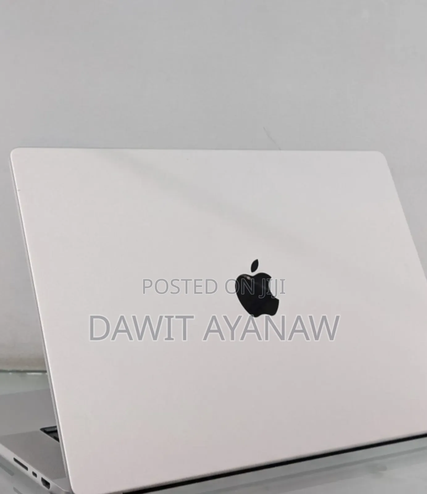 New Laptop Apple MacBook Pro 2021 M1 16GB Apple M2 SSD 1T