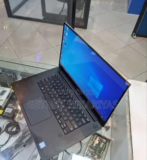 New Laptop Dell XPS 15 16GB Intel Core I7 SSD 512GB