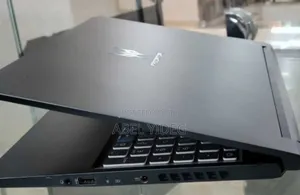 New Laptop Acer Predator Triton 300 16GB Intel Core I7 SSD 512GB