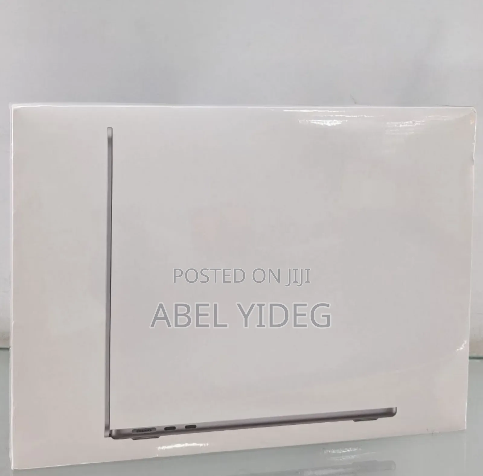 New Laptop Apple MacBook Air 2022 M2 8GB Apple M2 SSD 512GB