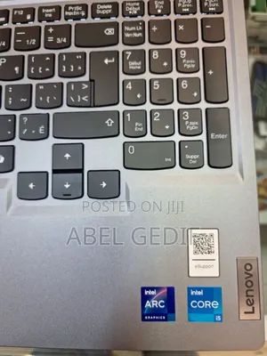 New Laptop Lenovo LOQ 15IRH8 16GB Intel Core I5 SSD 512GB