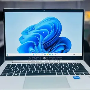 Photo - New Laptop HP EliteBook 830 G8 16GB Intel Core I5 SSD 512GB