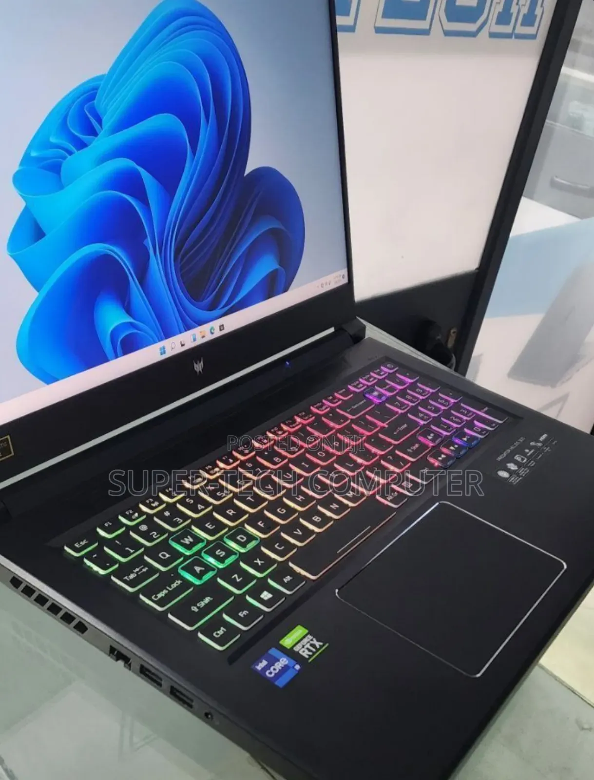 New Laptop Acer Predator 17 16GB Intel Core I9 SSD 512GB