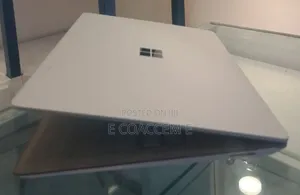 New Laptop Microsoft Surface 16GB Intel Core I7 SSD 512GB