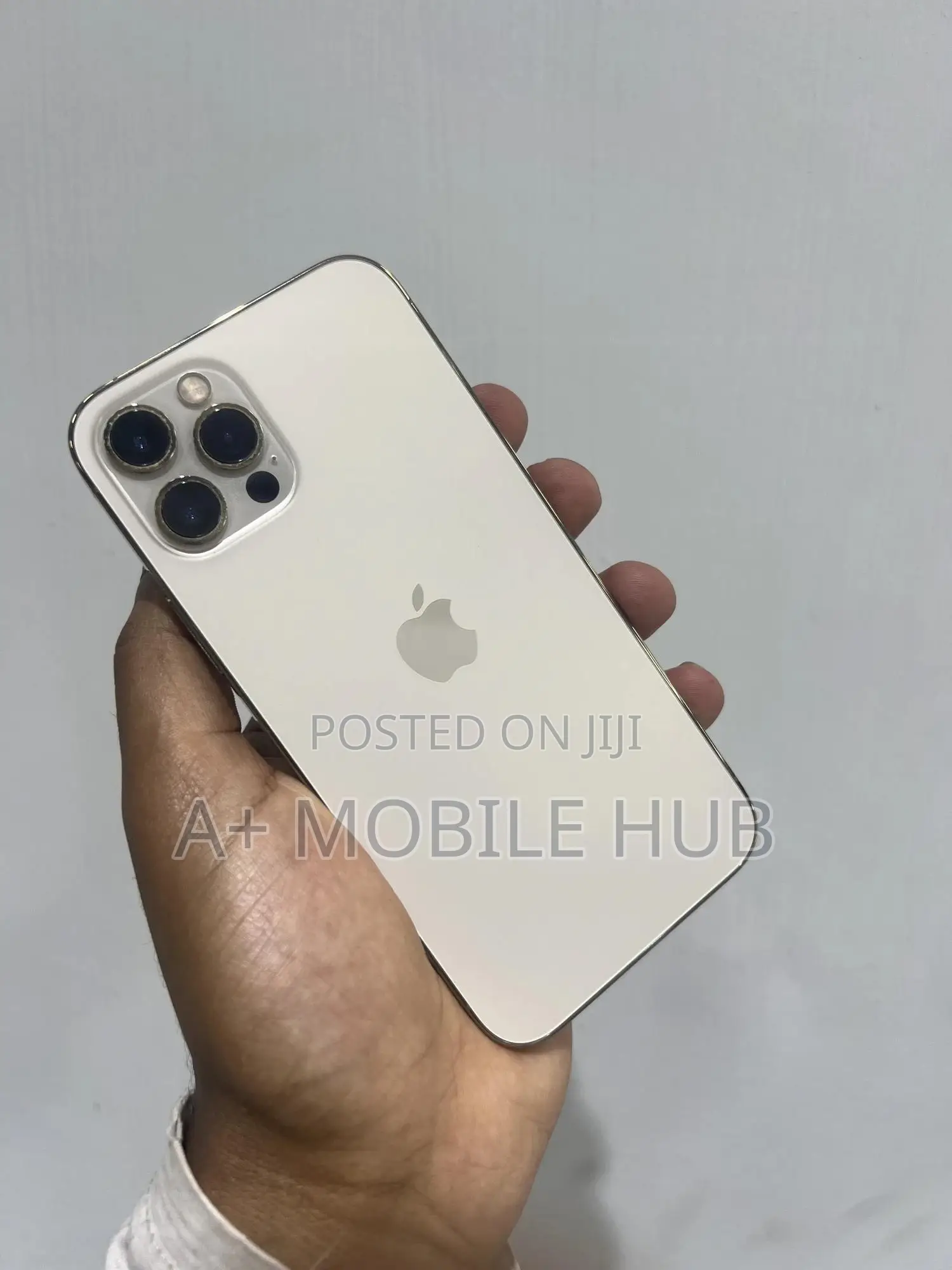 Apple iPhone 11 Pro Max 64 GB Gold