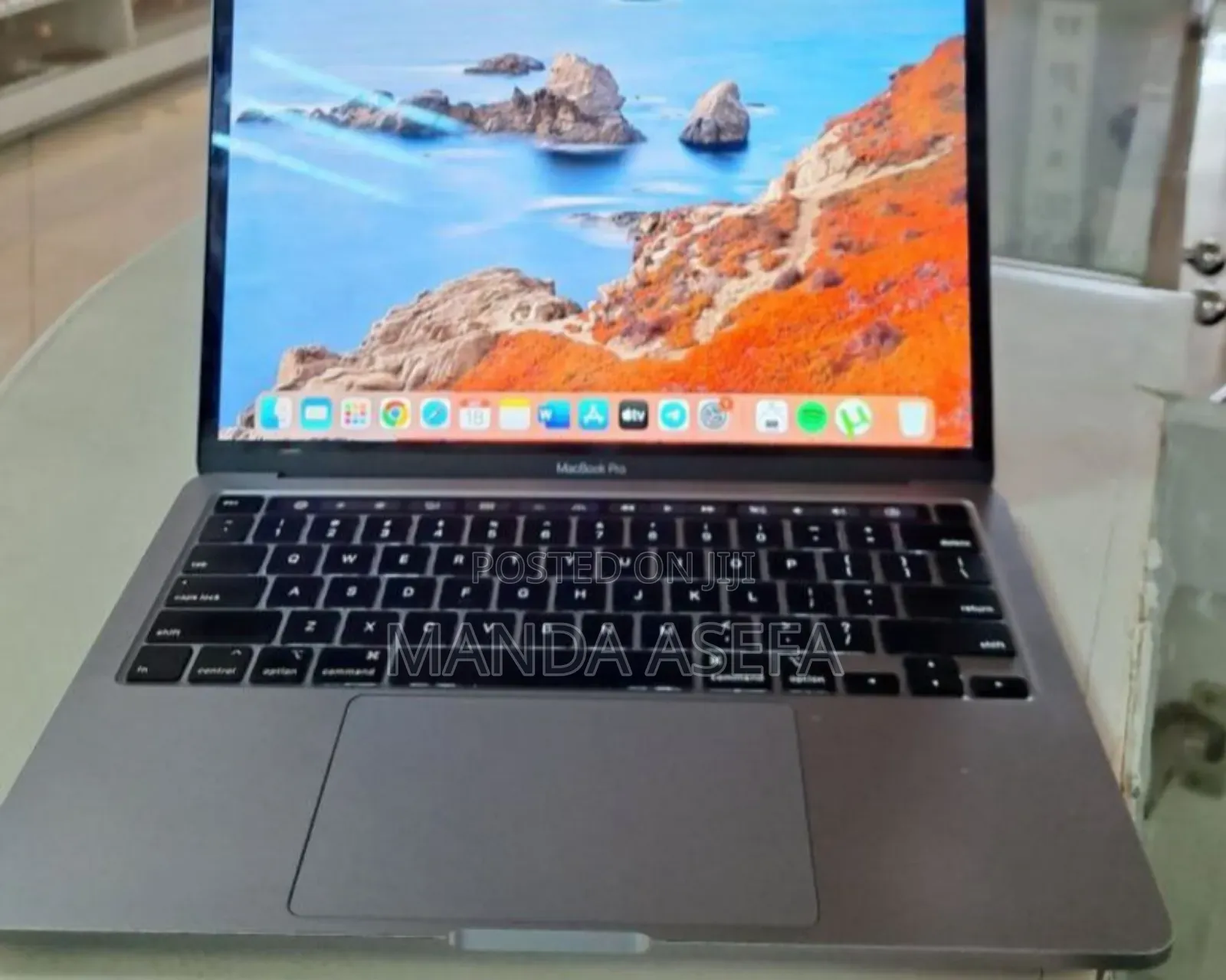 New Laptop Apple MacBook Pro 16GB Intel Core I5 SSD 512GB