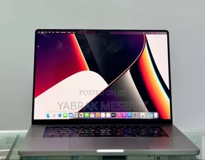 New Laptop Apple MacBook Pro M1 32GB Apple M1 Pro SSD 2T