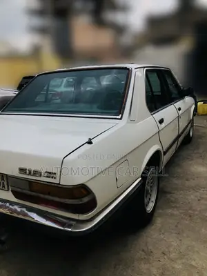 BMW 518i 1984 White