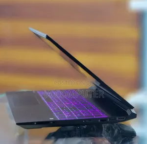 New Laptop HP Pavilion Power 15 8GB AMD Ryzen 7 SSD 512GB