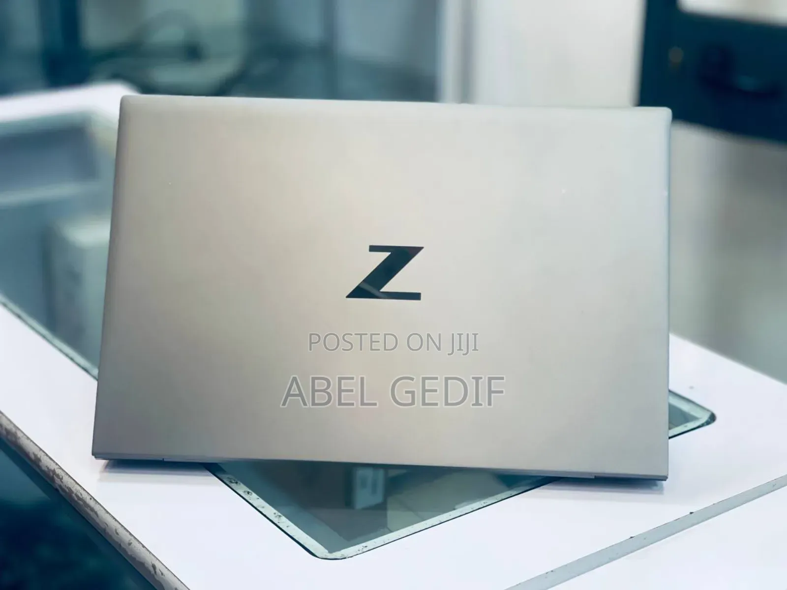 New Laptop HP ZBook 15u 16GB Intel Core I7 SSD 512GB