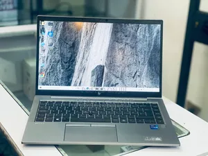 Photo - New Laptop HP ZBook 15u 16GB Intel Core I7 SSD 512GB