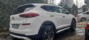 Hyundai Tucson 2019 White