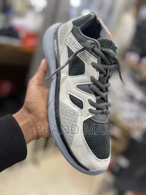 Photo - Skechers Quantum Premium Quality