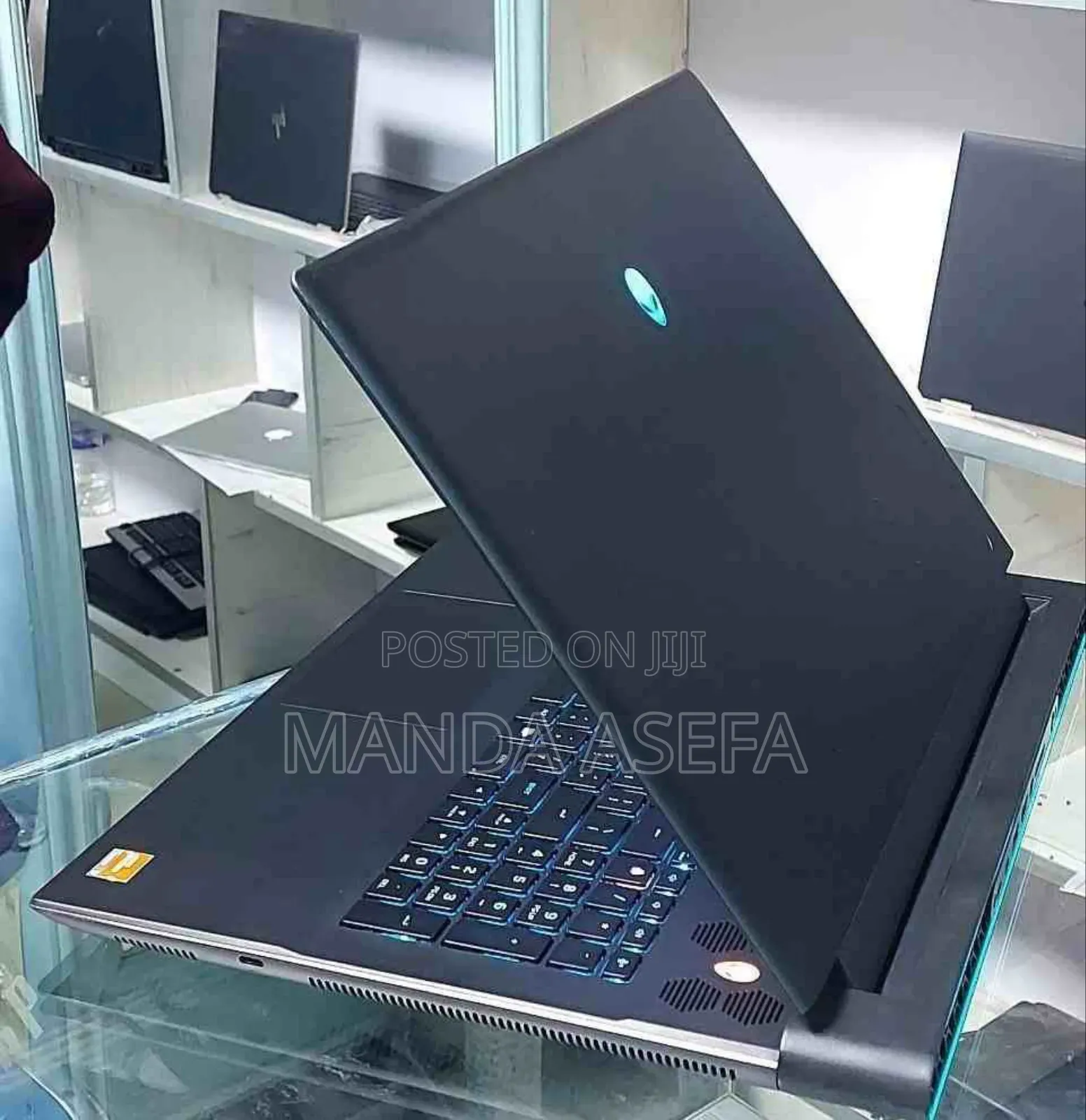 New Laptop Alienware M17x R2 24GB AMD Ryzen 9 SSD 1T