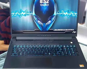 New Laptop Alienware M17x R2 24GB AMD Ryzen 9 SSD 1T