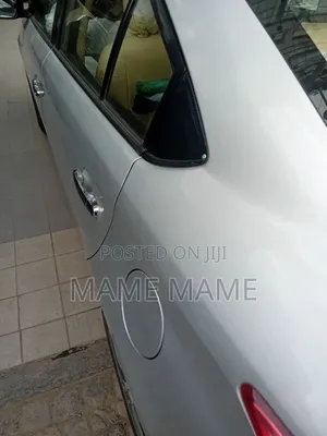 Toyota Yaris 2016 Silver