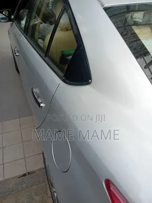 Toyota Yaris 2016 Silver