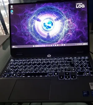 New Laptop Lenovo LOQ 15IRH8 16GB Intel Core I5 SSD 512GB