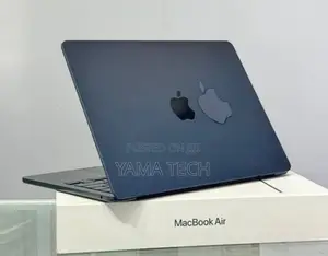 New Laptop Apple MacBook Air 2022 M2 8GB Apple M2 SSD 256GB