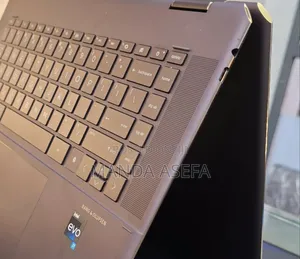 New Laptop HP Spectre 16GB Intel Core I7 SSD 1T