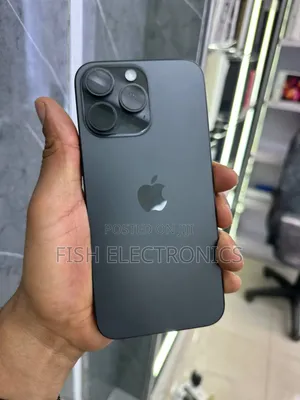 Photo - New Apple iPhone 15 Pro Max 256 GB Black