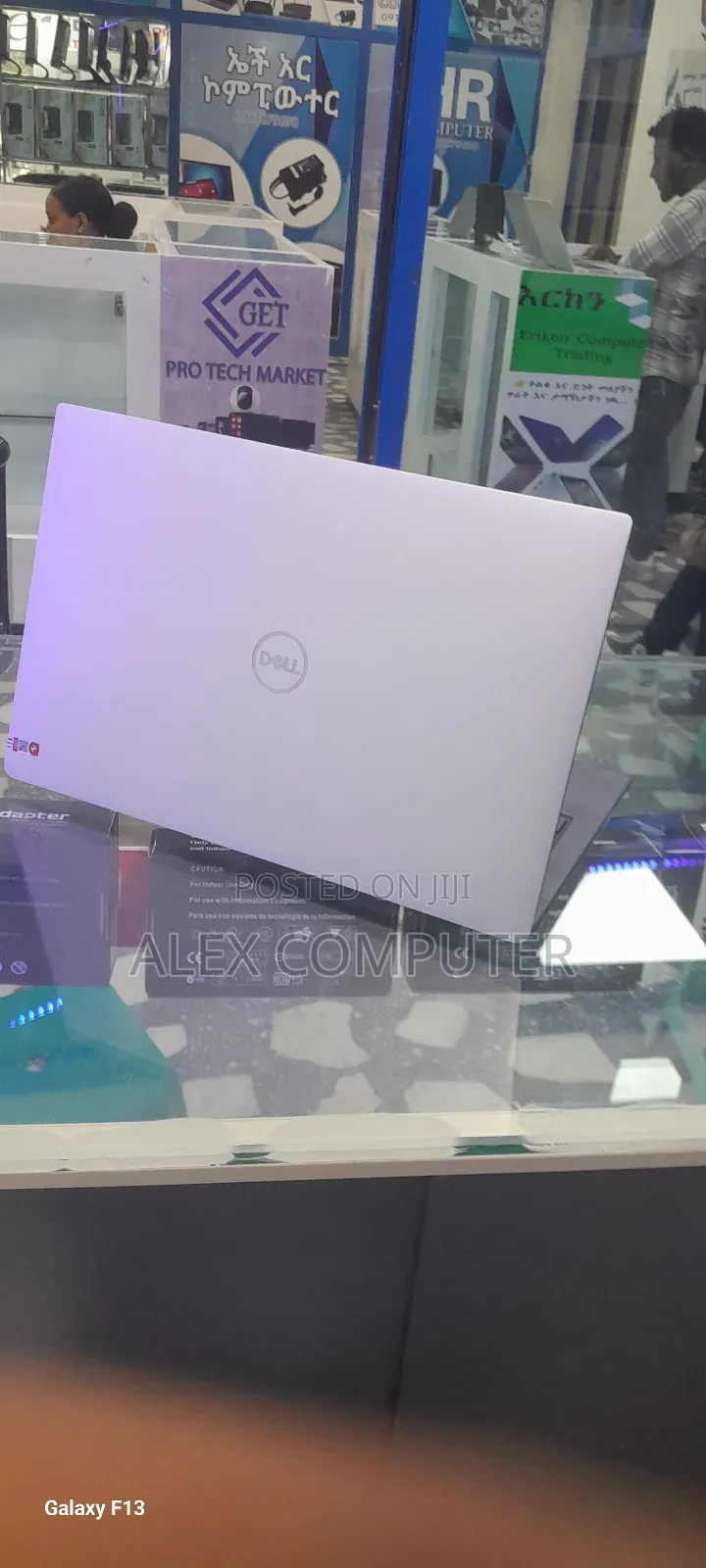 New Laptop Dell XPS 13 16GB Intel Core I7 SSD 512GB