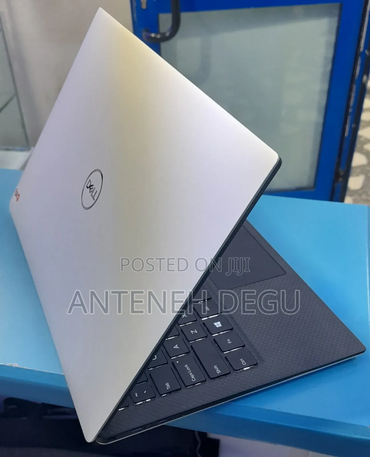 New Laptop Dell XPS 13 16GB Intel Core I7 SSD 512GB