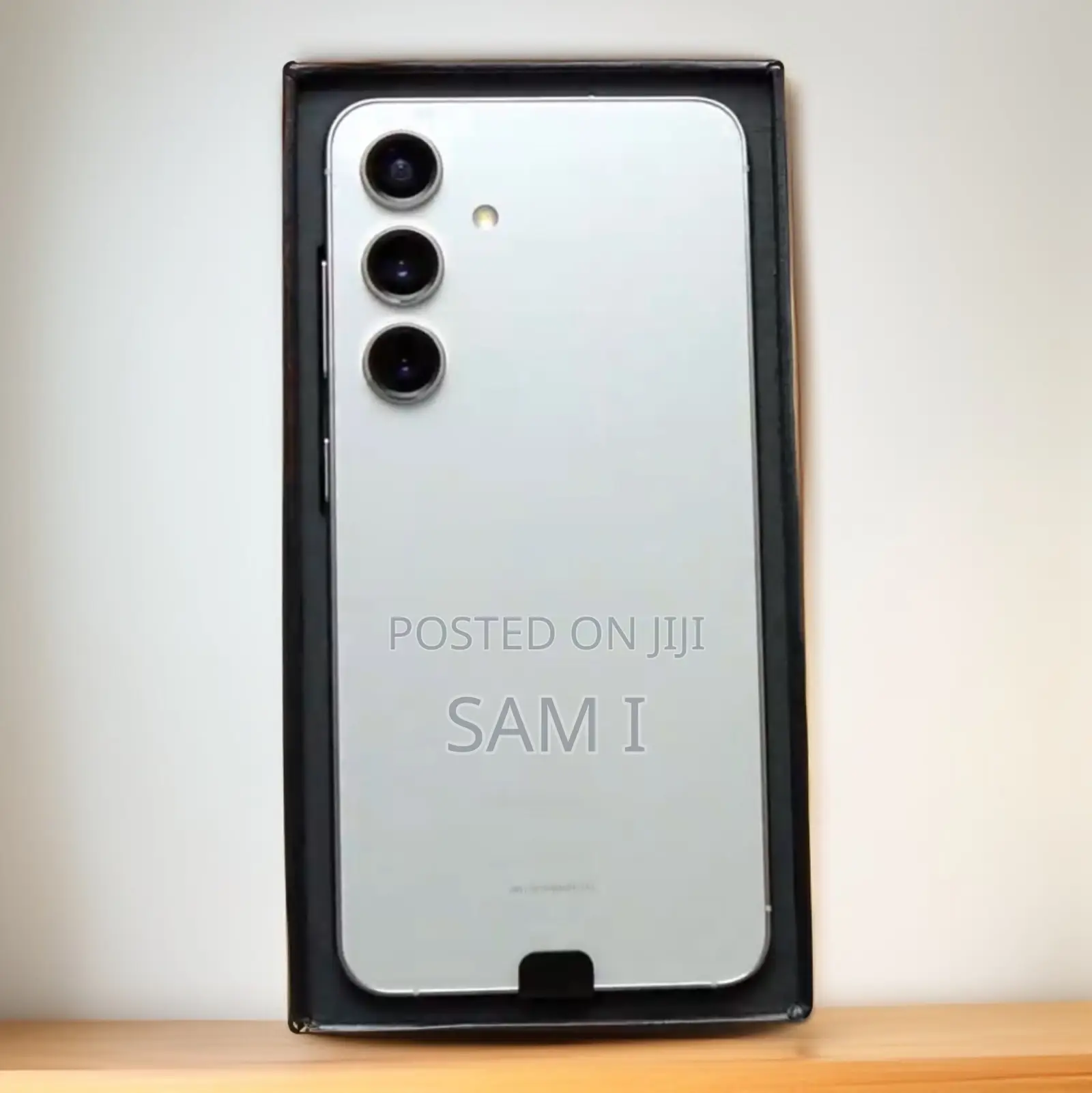 New Samsung Galaxy S24 128 GB Silver