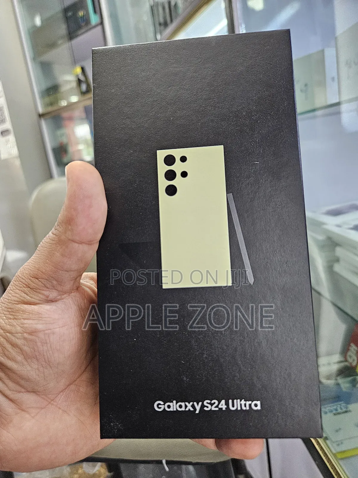 New Samsung Galaxy S24 Ultra 1 TB Yellow