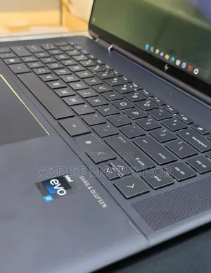 New Laptop HP Spectre 12 16GB Intel Core I7 SSD 1T