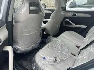 New BYD Yuan Up 45 kWh FWD 2024 White