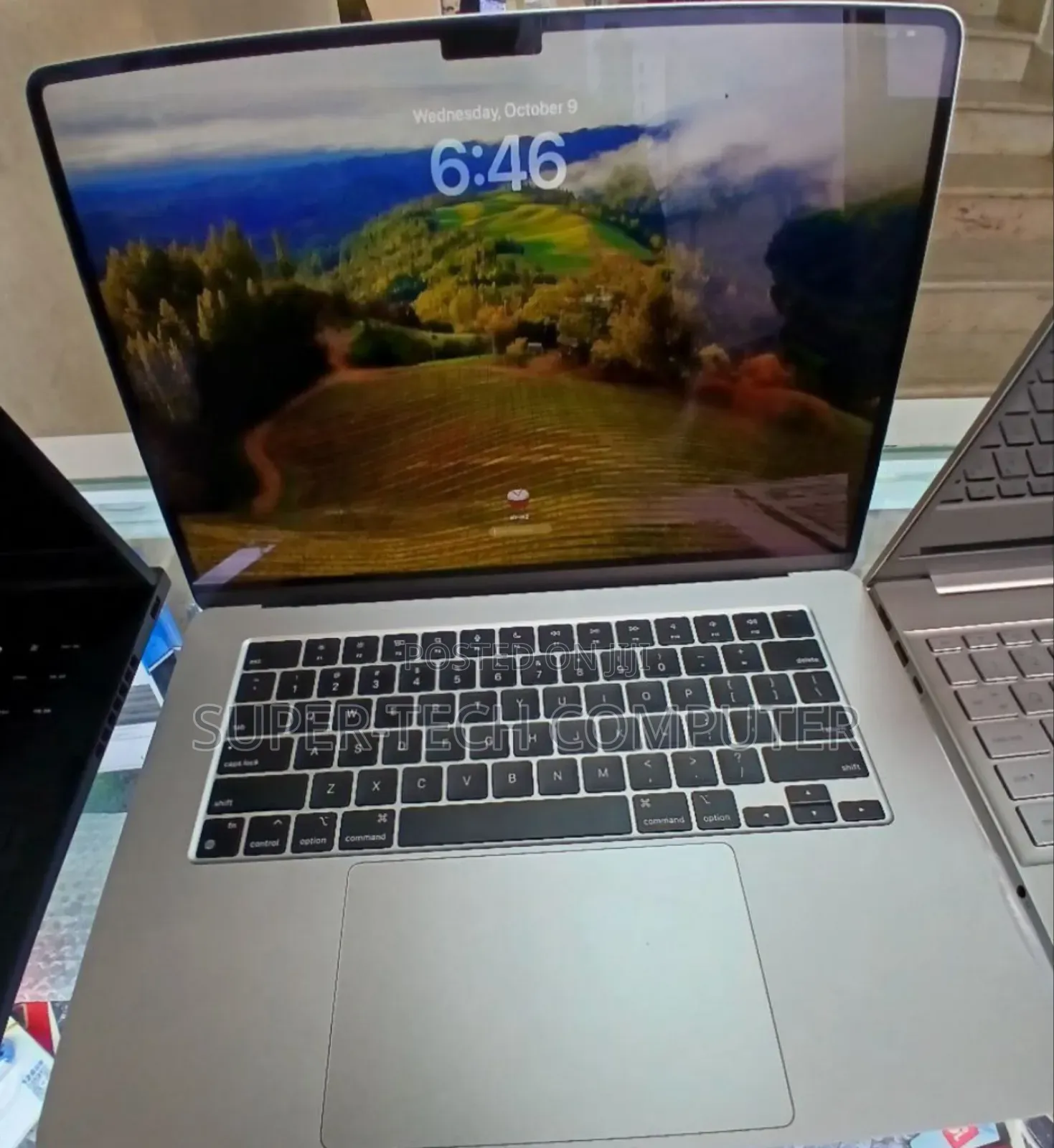 New Laptop Apple MacBook Air 2023 M2 8GB Apple M2 SSD 256GB