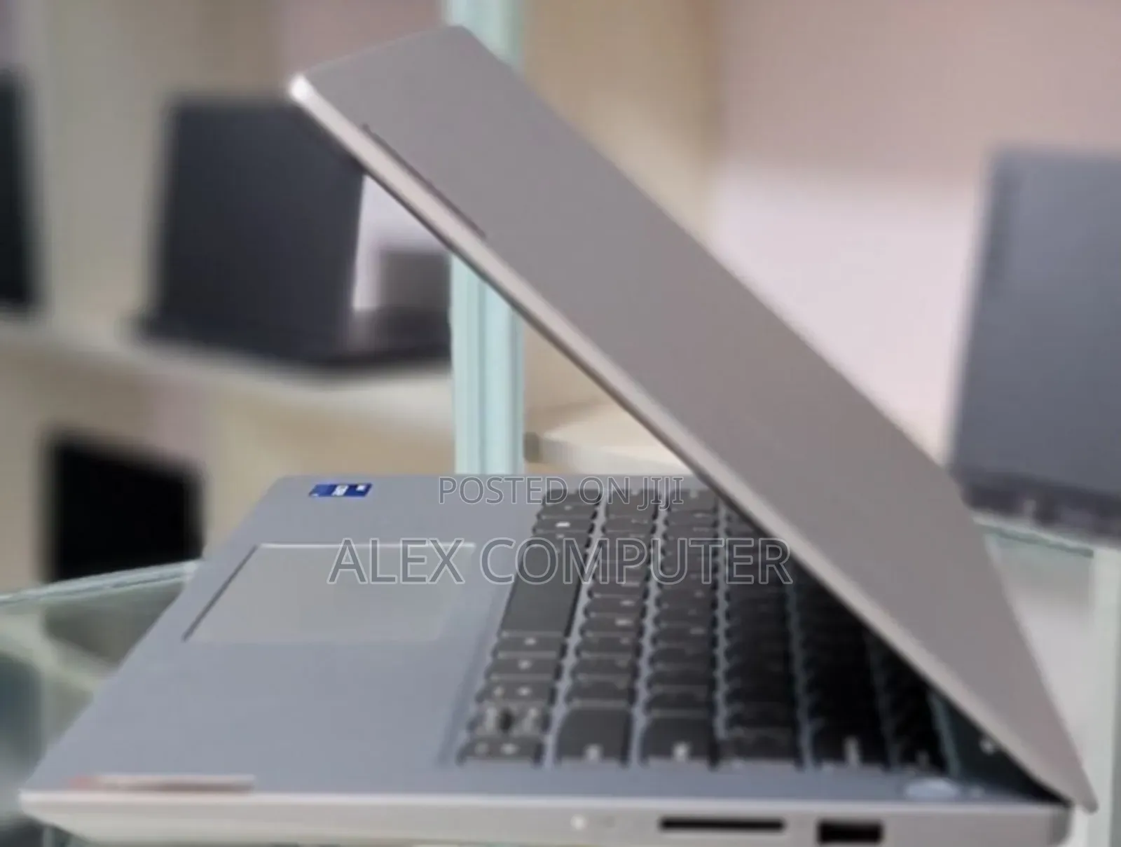 New Laptop Apple MacBook Pro 2021 M1 16GB Apple M1 Pro SSD 1T