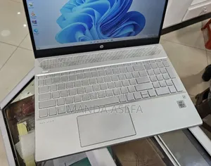 New Laptop HP Pavilion 15 16GB Intel Core I5 SSD 256GB