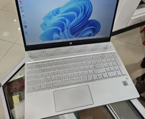 New Laptop HP Pavilion 15 16GB Intel Core I5 SSD 256GB