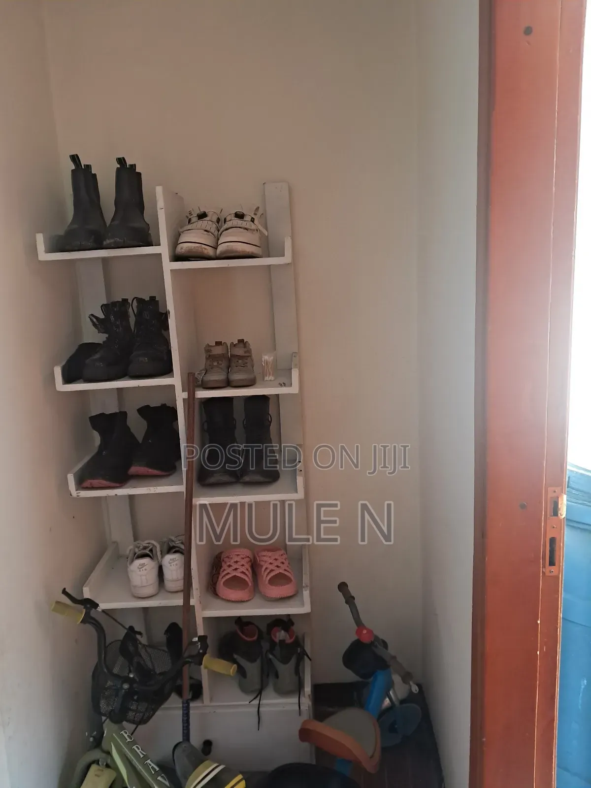 Furnished 1bdrm Condo in Sumit Condominium, Bole for sale
